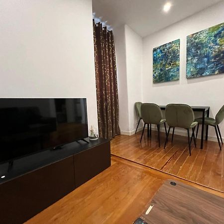 32 2 - Heart Of Lisbon Private Apartment, Bairro Alto المظهر الخارجي الصورة