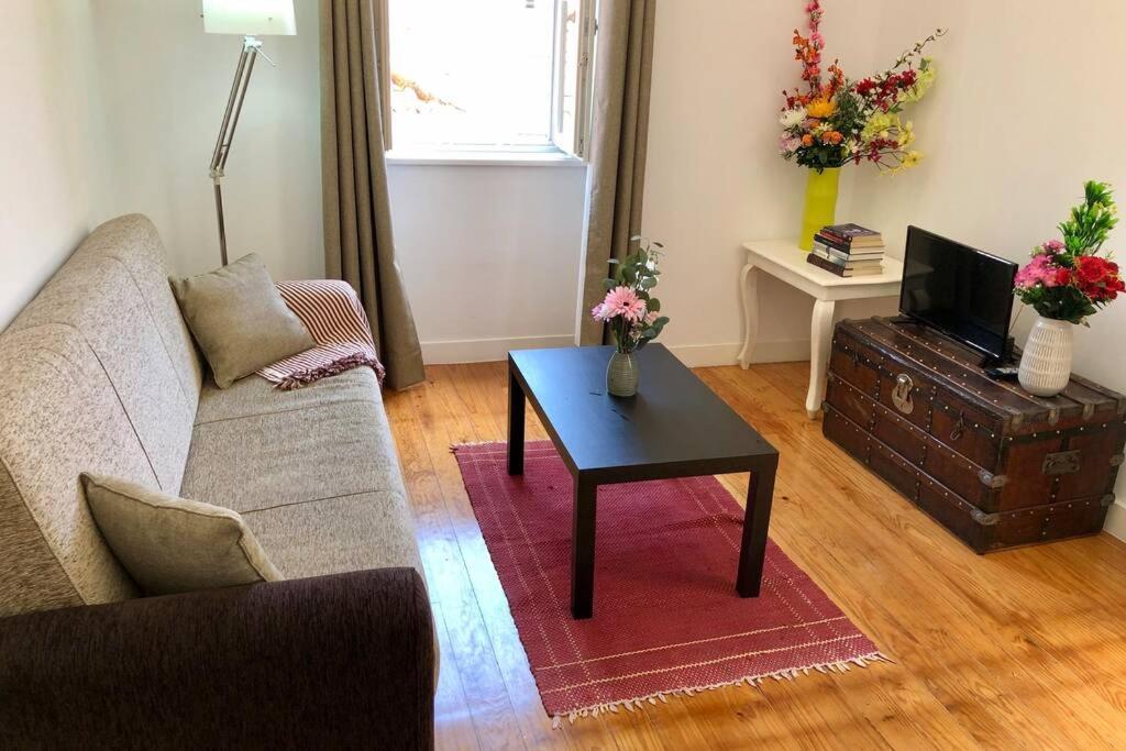 32 2 - Heart Of Lisbon Private Apartment, Bairro Alto المظهر الخارجي الصورة
