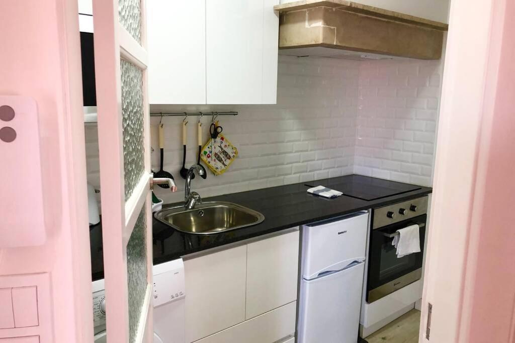 32 2 - Heart Of Lisbon Private Apartment, Bairro Alto المظهر الخارجي الصورة