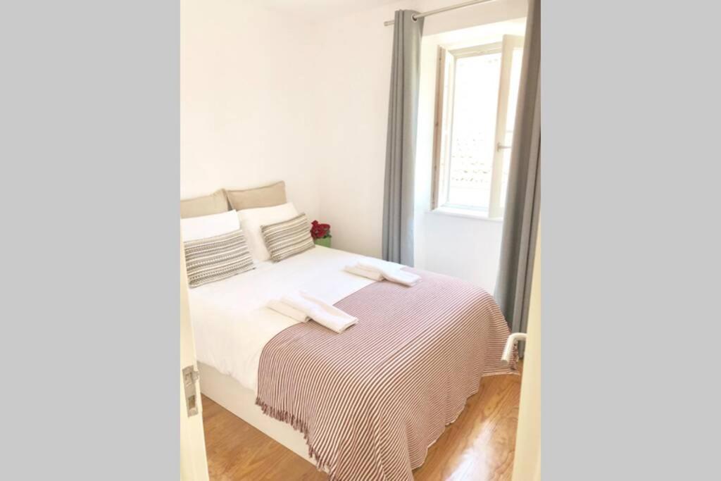 32 2 - Heart Of Lisbon Private Apartment, Bairro Alto المظهر الخارجي الصورة