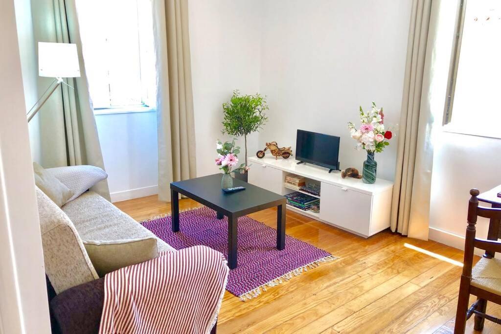 32 2 - Heart Of Lisbon Private Apartment, Bairro Alto المظهر الخارجي الصورة