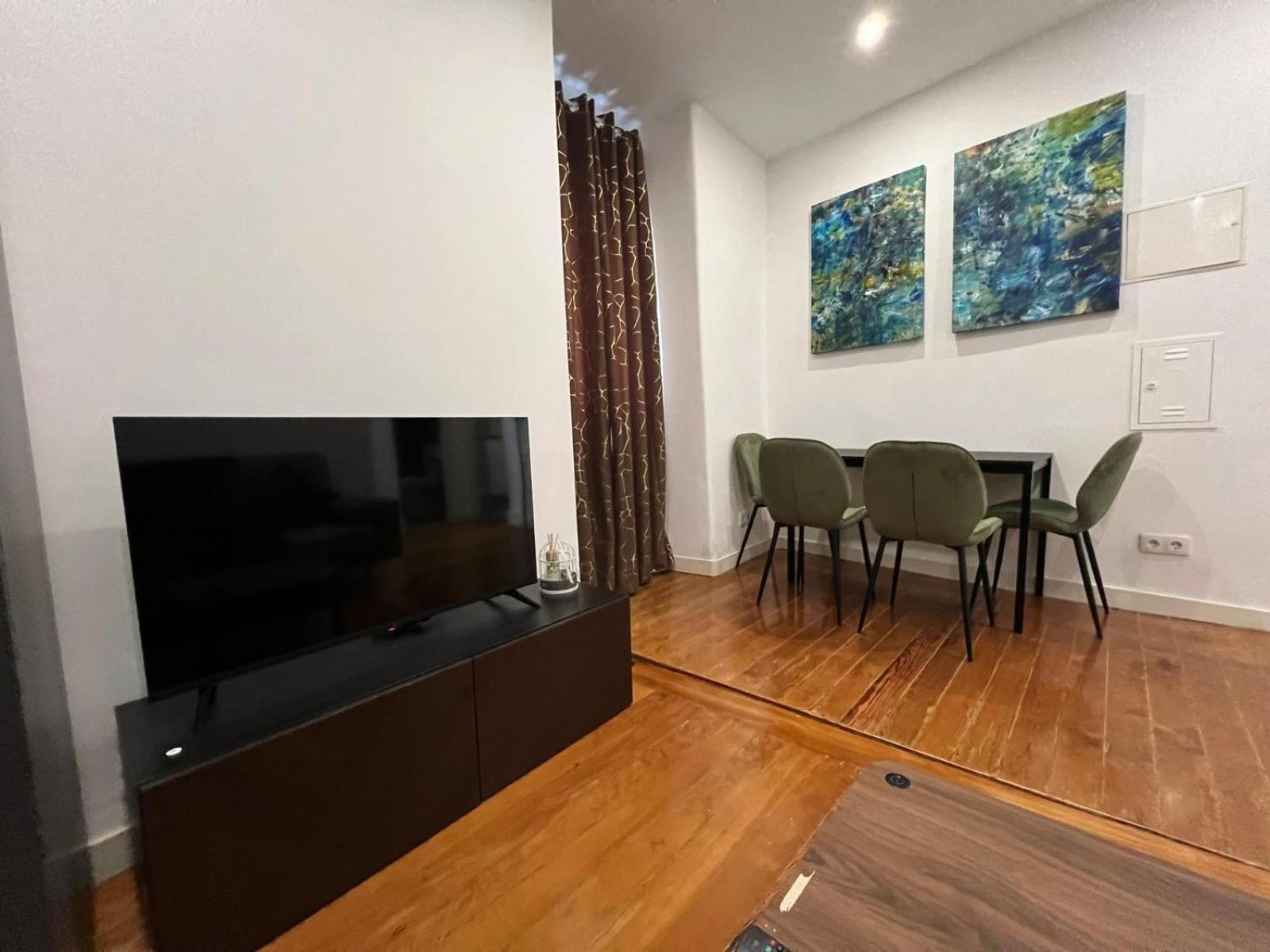 32 2 - Heart Of Lisbon Private Apartment, Bairro Alto المظهر الخارجي الصورة